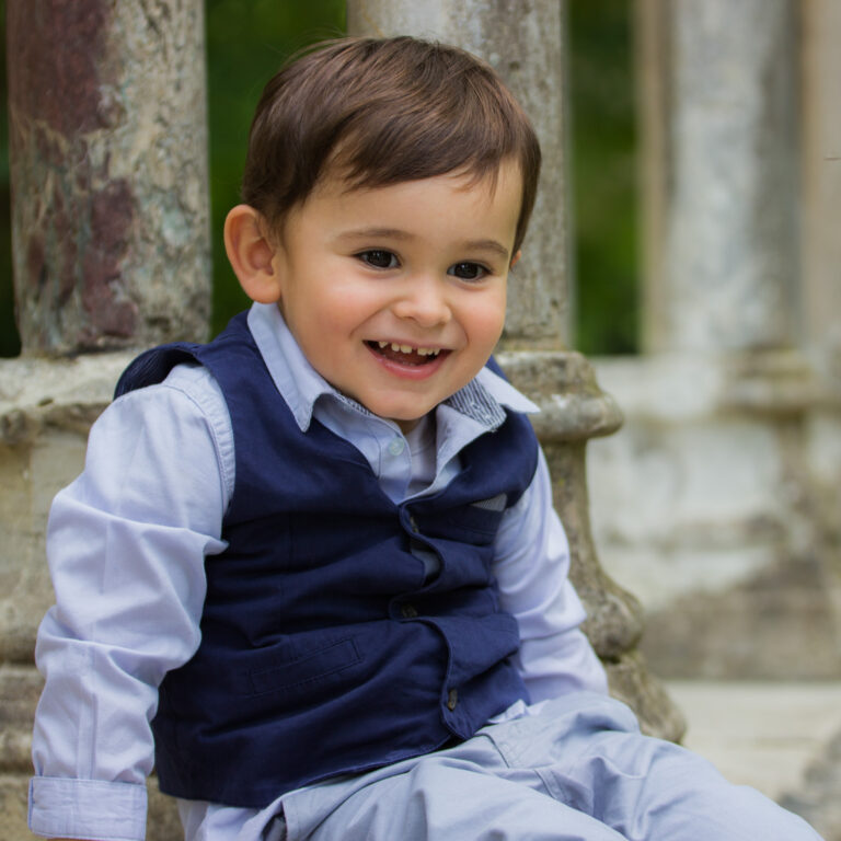 Portrait d’un enfant lors d’une séance photo à Tarbes
